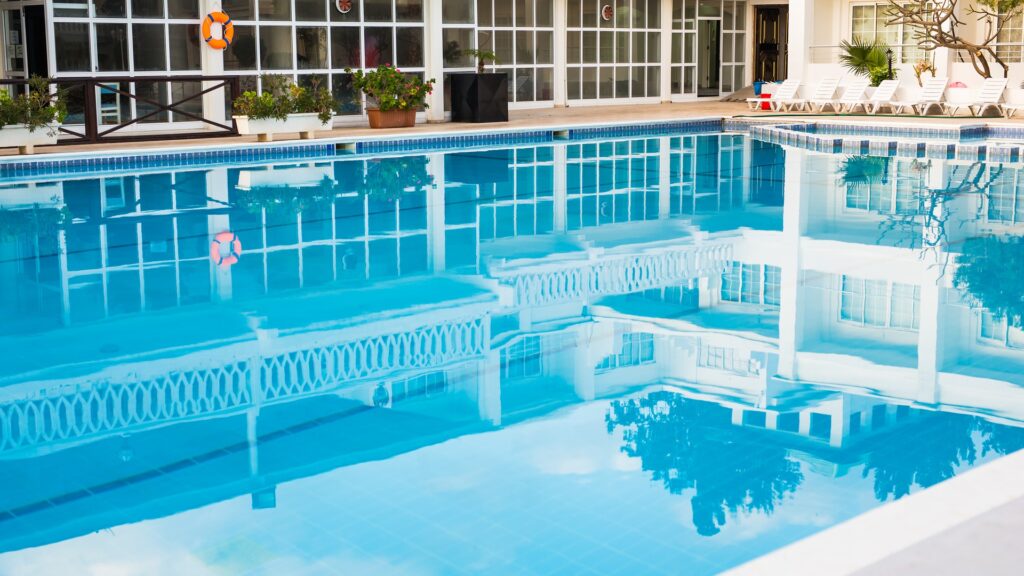 luxury pool in metro Atlanta hotel