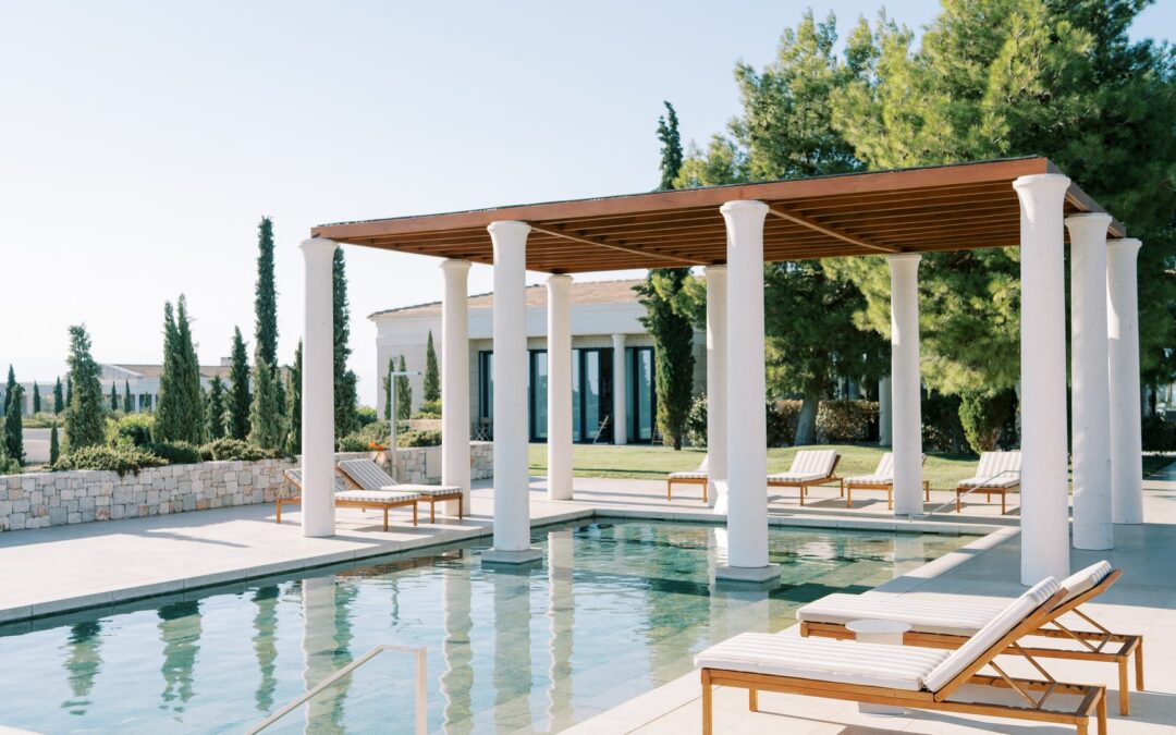 Mediterranean pool modern style